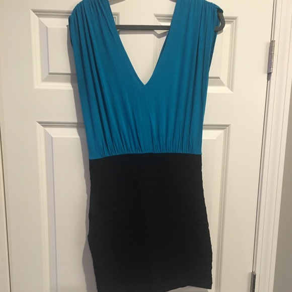 Express blue and black color block dress - Picture 3 of 5